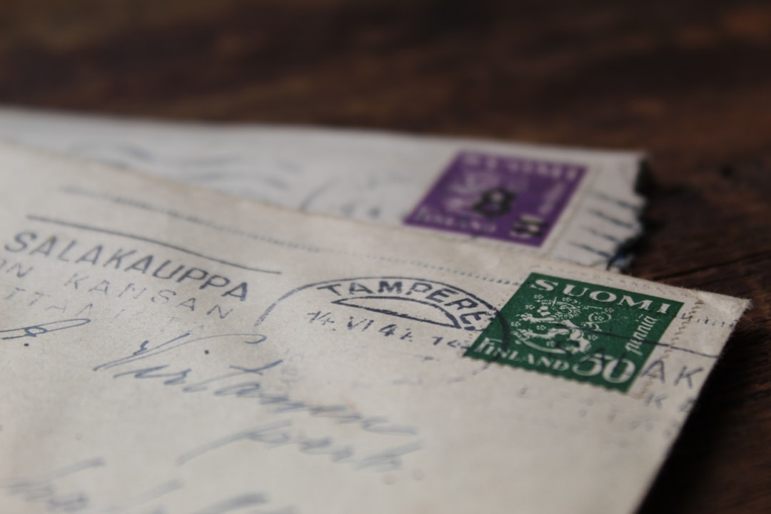 Co oznaczają symbole na metkach odzieżowych?